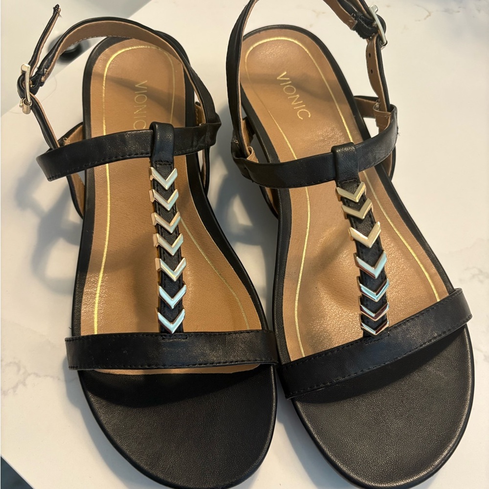 Vionic Black and Gold Women's Sandals